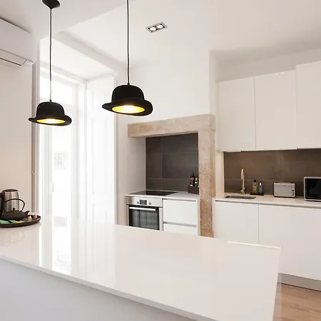 Appartement Your Santa Apolonia *